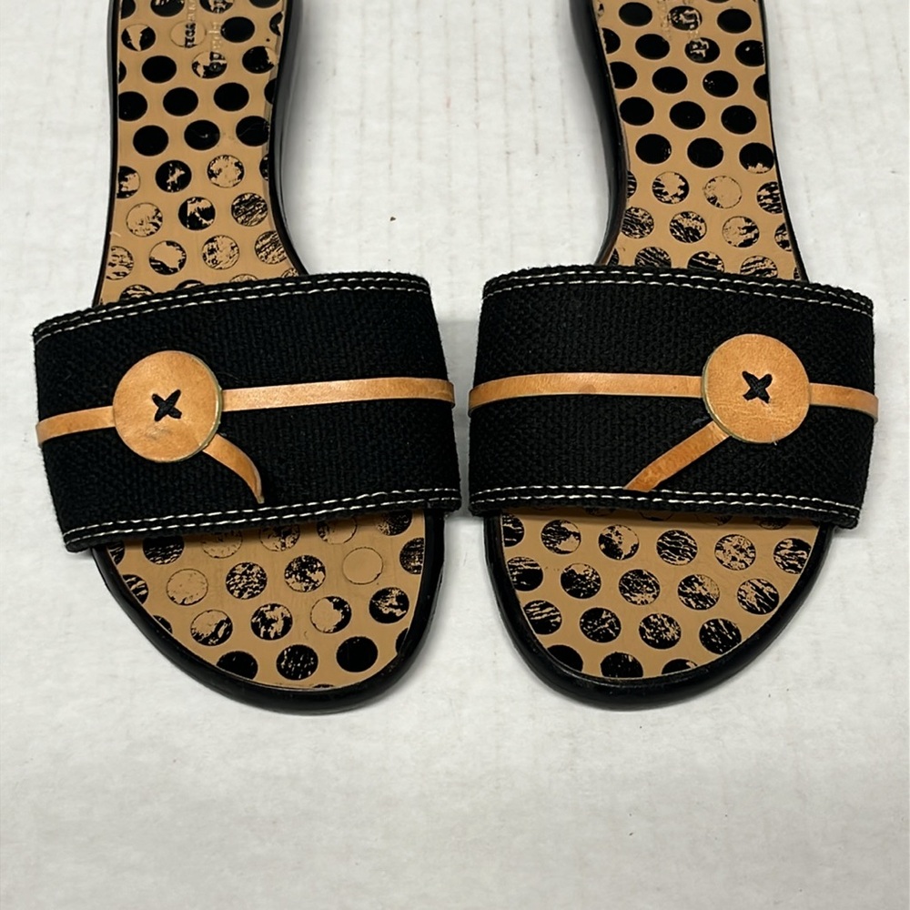 Kate spade black & tan Toby polka dot button detail slide leather sandals sz 7 - Picture 8 of 12